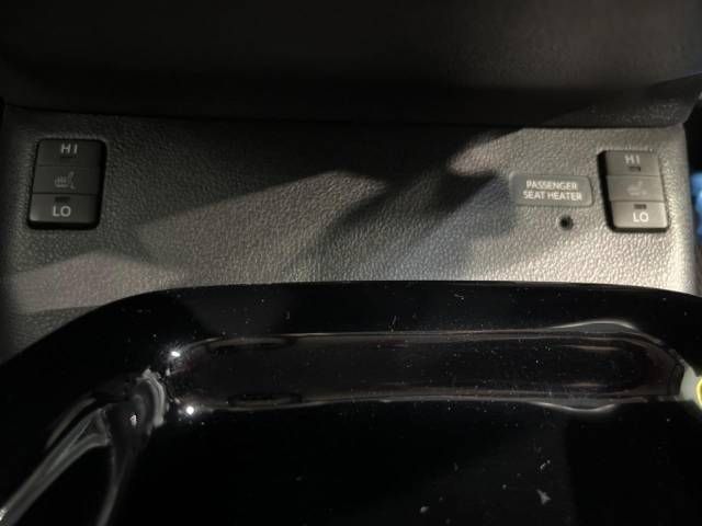 Toyota PRIUS PHV 2017-08 18128-7