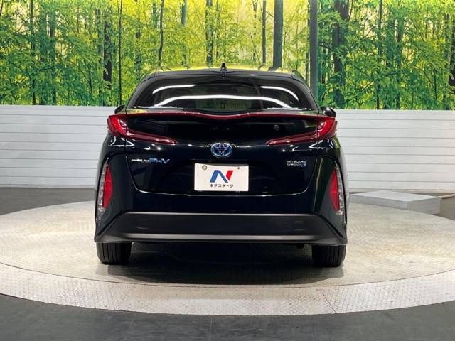 Toyota PRIUS PHV 2017-08 18128-14
