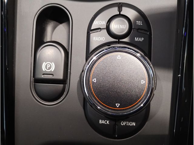 Bmw MINI 2016-03 195884-23