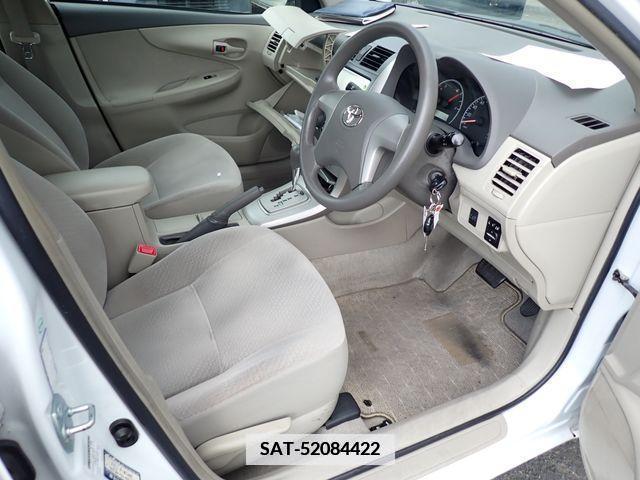 Toyota COROLLA AXIO 2011-07 382110-1