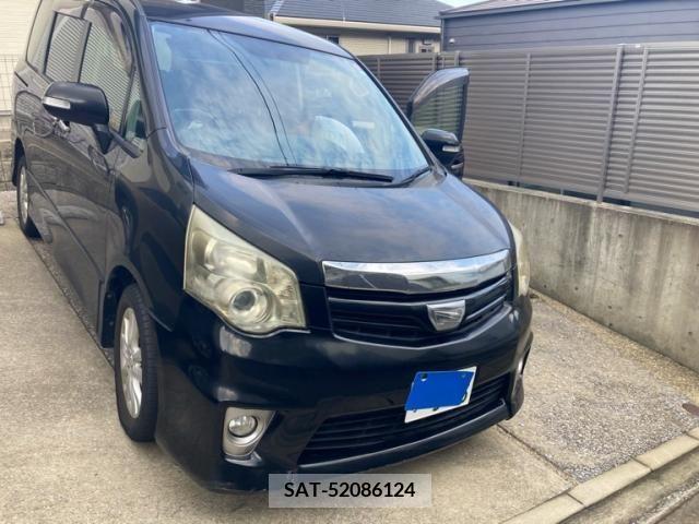 Toyota NOAH 2011-08 392839-0