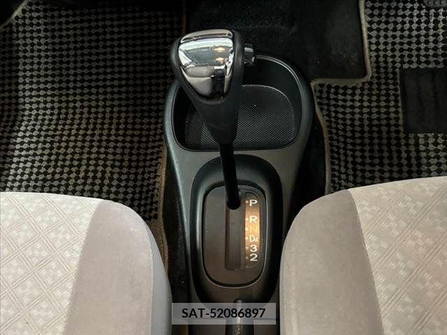 Daihatsu MIRAGINO 2005-11 343394-19