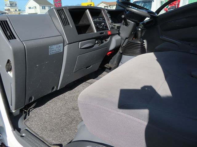 Mazda TITAN 2012-09 181417-6