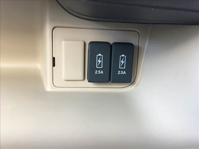 Honda N BOX 2017-12 5684-14