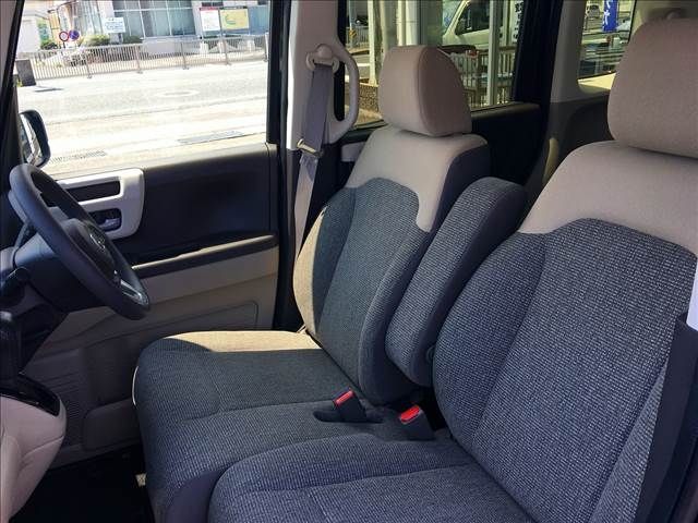 Honda N BOX 2017-12 5684-3