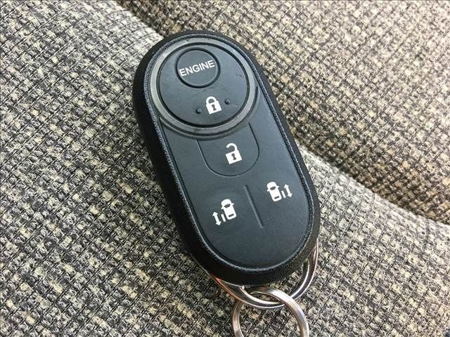 Honda N BOX 2017-12 5684-18
