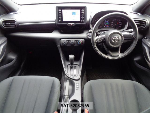Toyota YARIS 2020-10 202025-1
