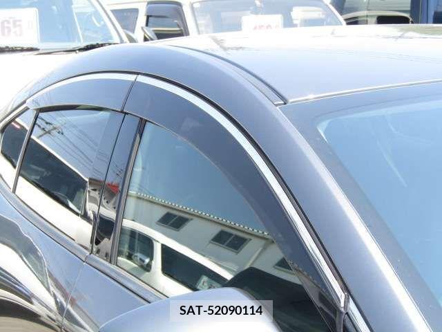 Mazda MAZDA3 2019-09 301076-6
