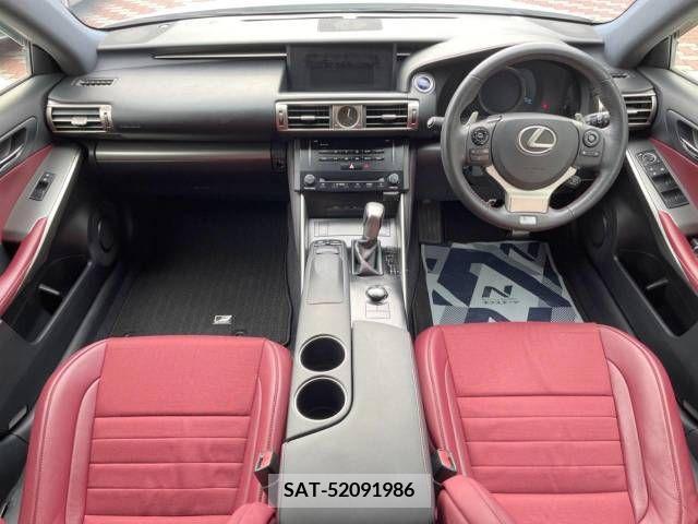 Lexus IS 2014-05 297921-1