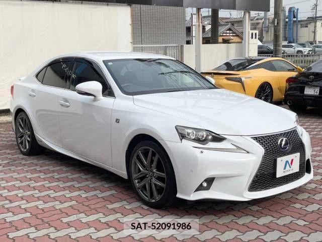 Lexus IS 2014-05 297921-16
