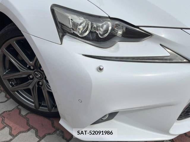Lexus IS 2014-05 297921-12
