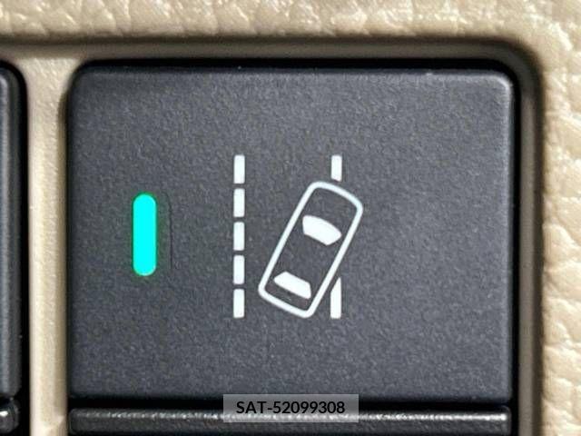 Honda N BOX 2019-05 278641-6