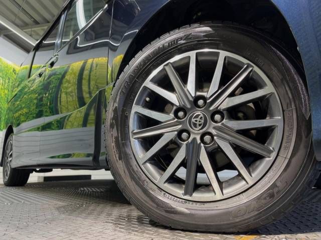 Toyota VOXY 2015-10 192483-14