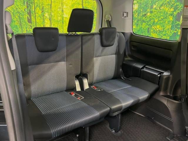 Toyota VOXY 2015-10 192483-10