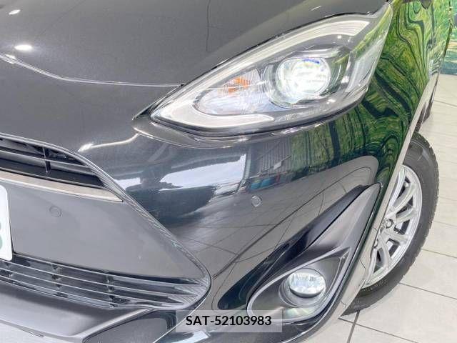 Toyota AQUA 2019-04 260685-12