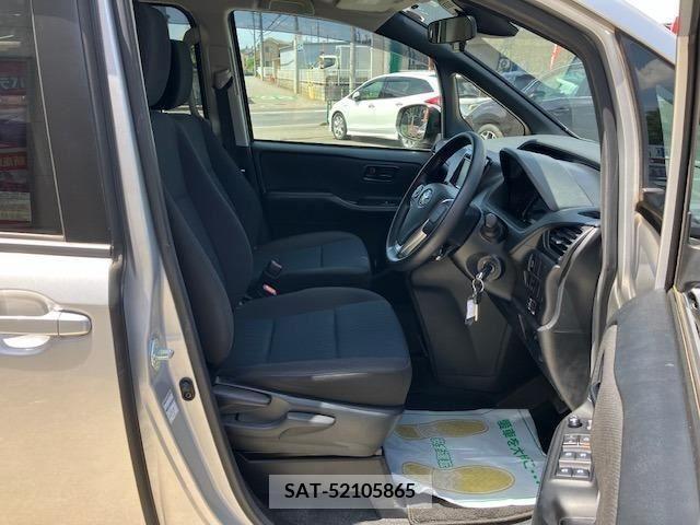 Toyota VOXY 2019-07 395008-2