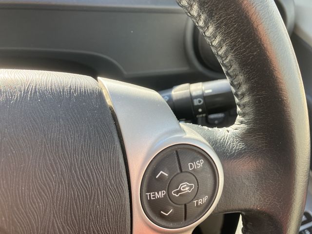 Toyota AQUA 2012-05 183200-9