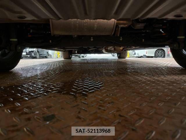 Nissan SERENA 2021-03 222572-19