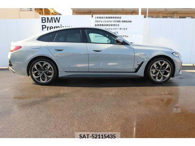 Bmw i4 2022-04 319000-6