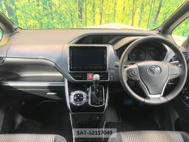 Toyota VOXY 2019-08 289011-1