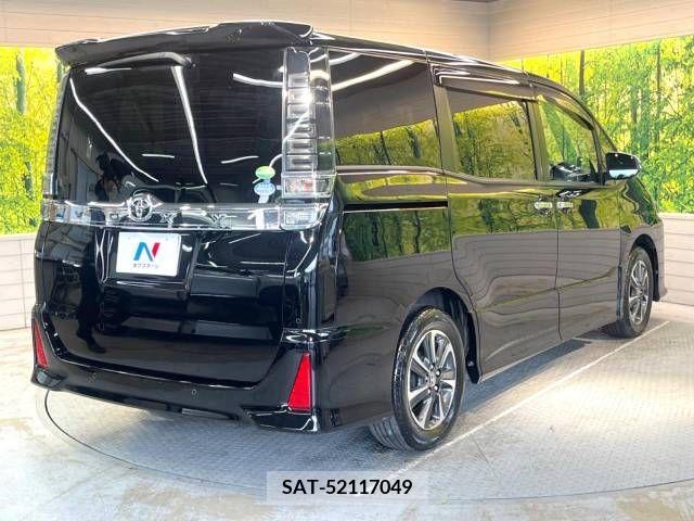 Toyota VOXY 2019-08 289011-18