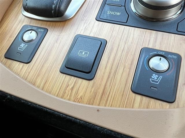 Lexus LS 2013-02 28212-16