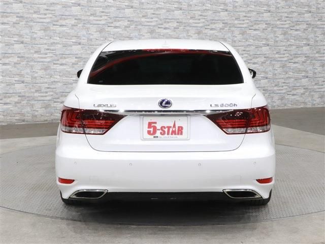 Lexus LS 2013-02 28212-7