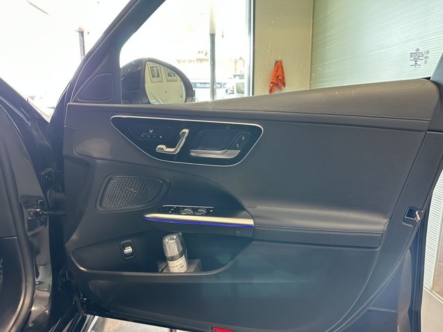 Mercedes Benz C-CLASS 2022-08 186892-7