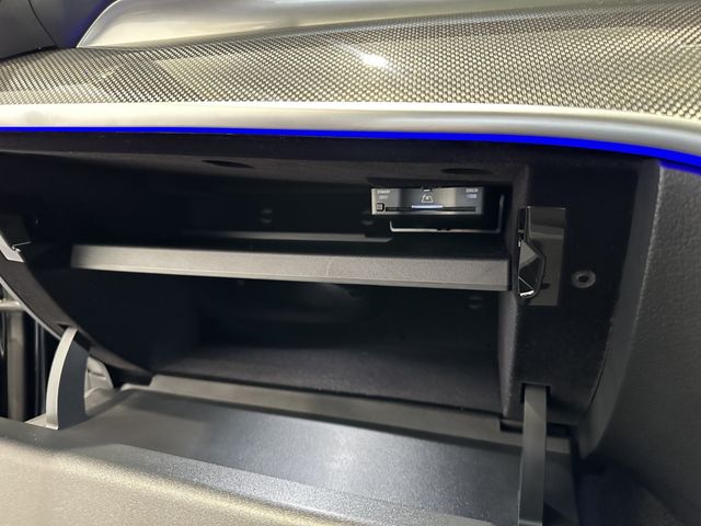 Mercedes Benz C-CLASS 2022-08 186892-12