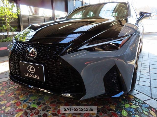 Lexus IS 2023-06 224936-0