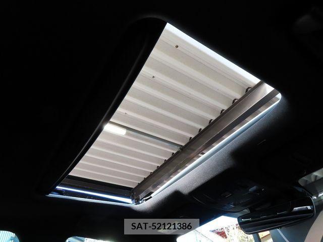 Lexus IS 2023-06 224936-13