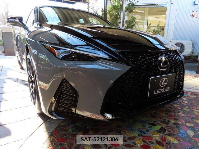 Lexus IS 2023-06 224936-6