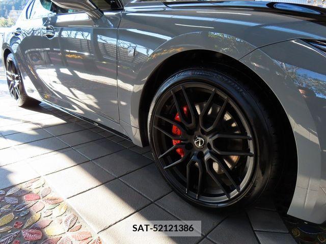 Lexus IS 2023-06 224936-16