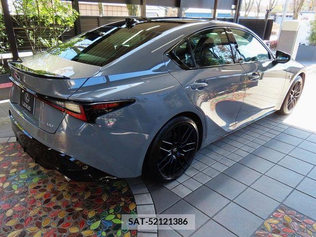 Lexus IS 2023-06 224936-11