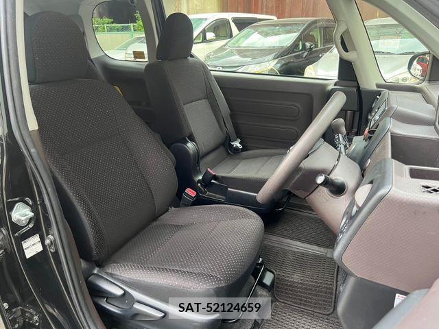 Toyota SPADE 2013-06 352917-6