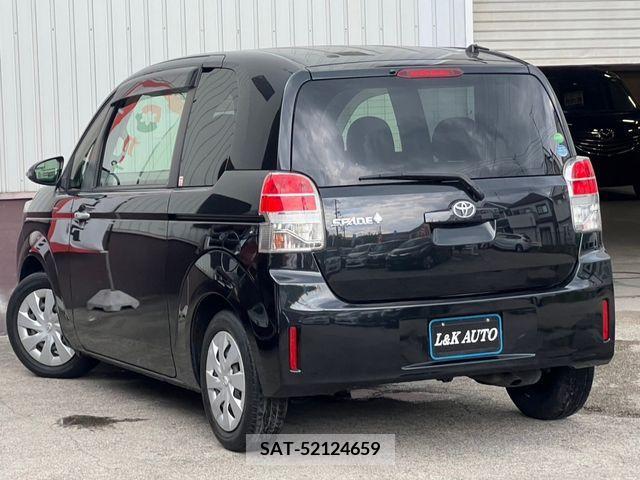 Toyota SPADE 2013-06 352917-4