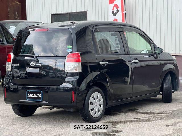 Toyota SPADE 2013-06 352917-1