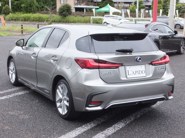 Lexus CT 2017-08 23117-10