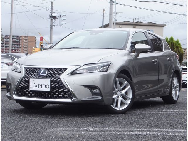 Lexus CT 2017-08 23117-3