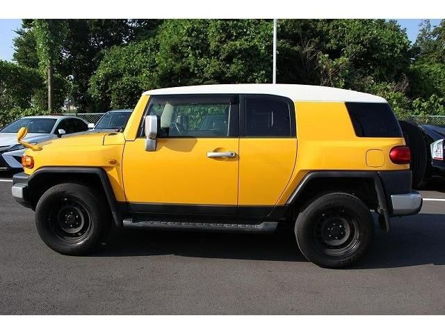 Toyota FJ CRUISER 2012-05 7992-10