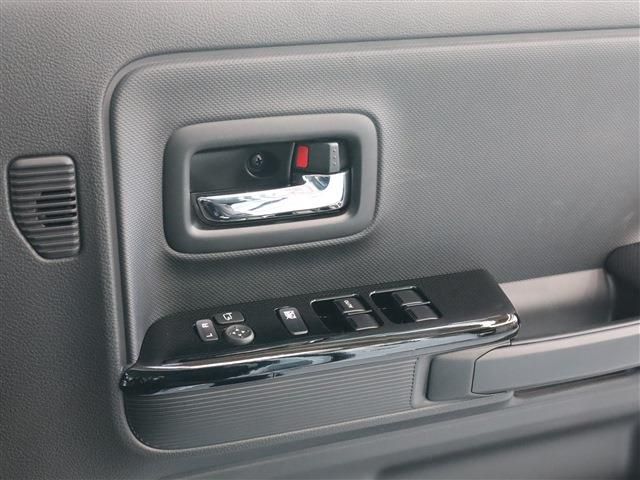 Suzuki SPACIA 2023-03 192427-21