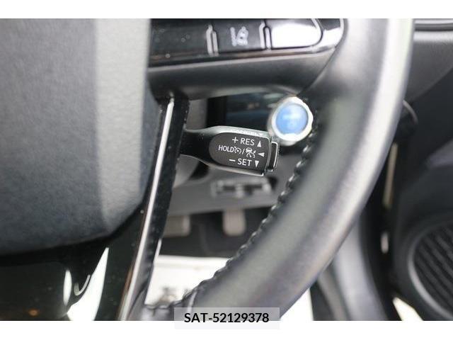 Toyota PRIUS 2019-08 373558-4