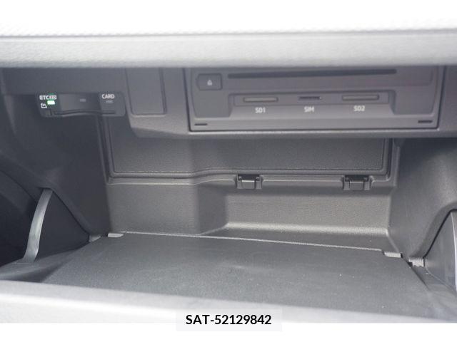 Audi Q2 2023-09 356561-17