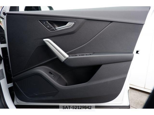 Audi Q2 2023-09 356561-20
