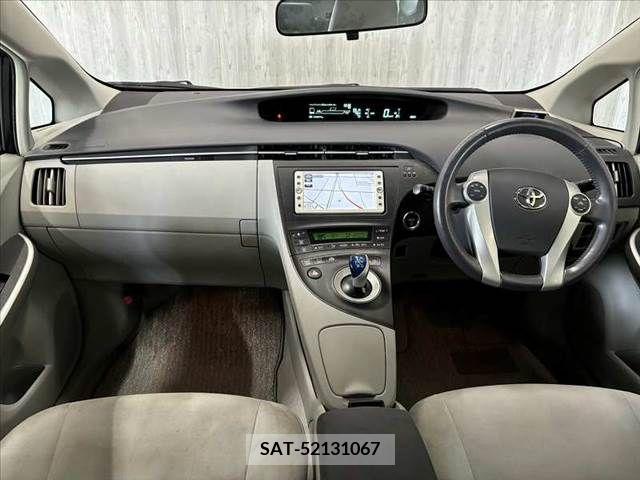 Toyota PRIUS 2010-07 366471-1