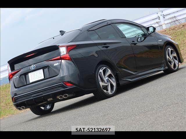 Toyota PRIUS 2019-11 247689-6