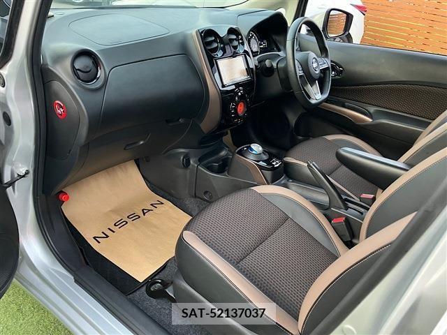 Nissan NOTE 2019-04 336879-28