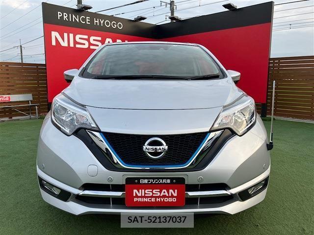 Nissan NOTE 2019-04 336879-14