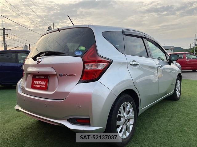 Nissan NOTE 2019-04 336879-1