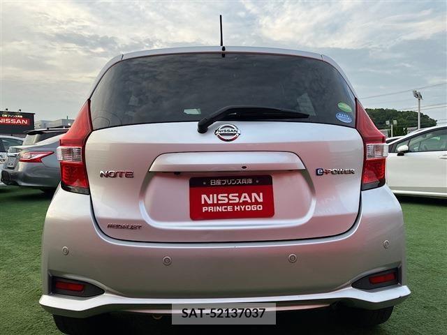 Nissan NOTE 2019-04 336879-21